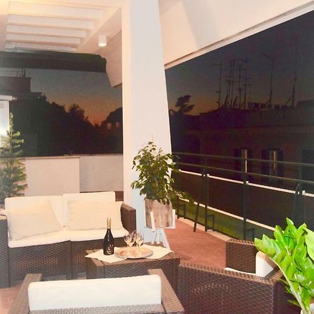 Terrazza San Giovanni Apartment Rzym Zewnętrze zdjęcie
